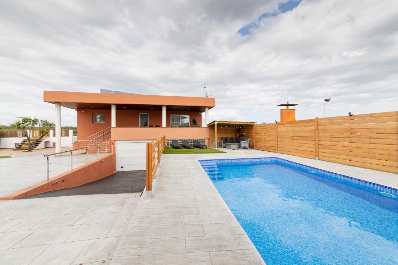 Piscina De Sal Barbacoa Wifi, Parking Gratis, 3 Min Pga Casa El Roble Villa Girona Exterior photo